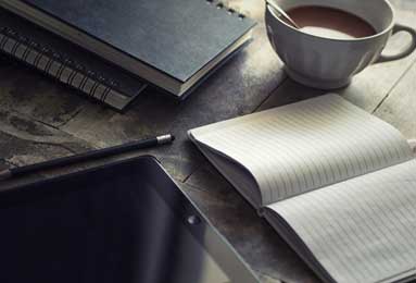 米兰主教练阿莱格里接受采访时表示：我期待冬季窗口的到来，我们会做合适的补强